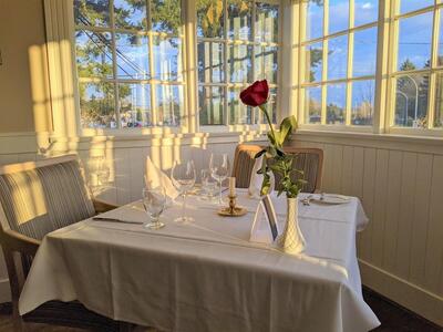 Old Surrey Restaurant