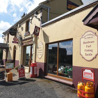 Cunninghams Pub