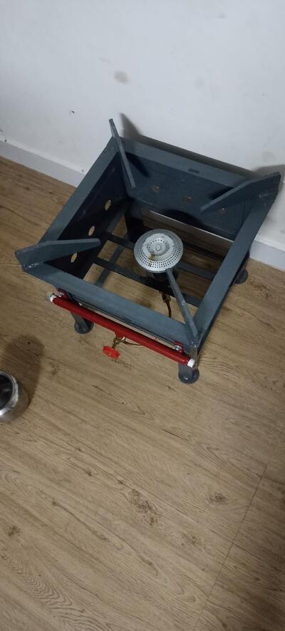 BABALU CHICKEN CENTER