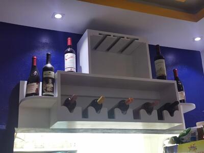 Estrella Snack & Bar