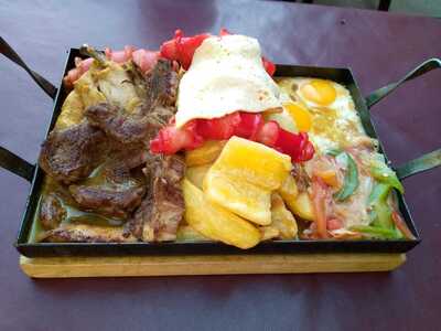 Chicharroneria"Juanki"