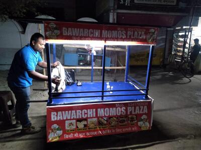 Bawarchi momos plaza