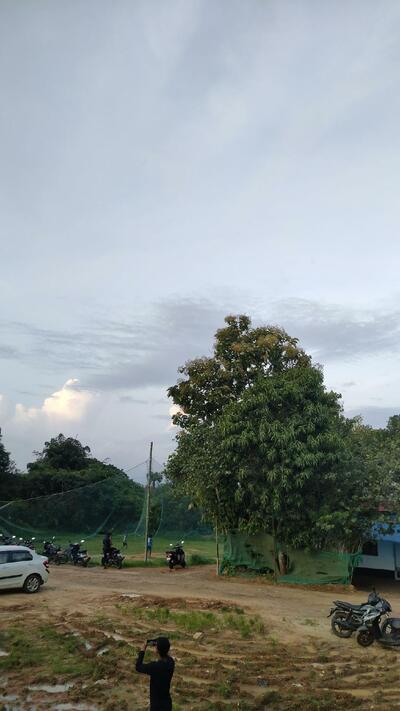 Runway Thattukada Subramanian chettannte kada