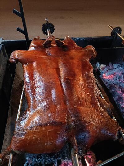 หมูหันท่าเกษม