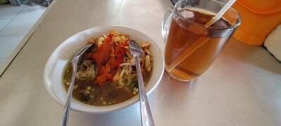 Mie ayam bakso & bakso sapi