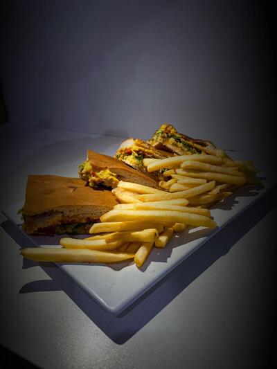 Chicos pizzaria e esfiharia águas lindas