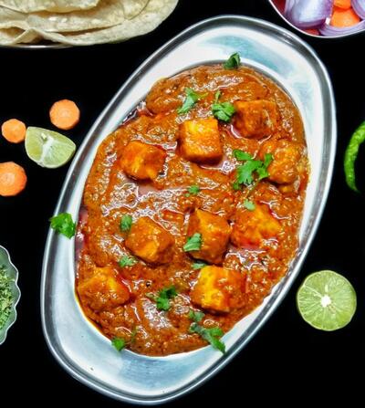 Maa bhojanalay and fast food