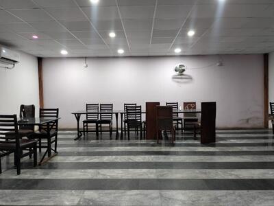 VR Grand Family Restaurant & Mini Function Hall