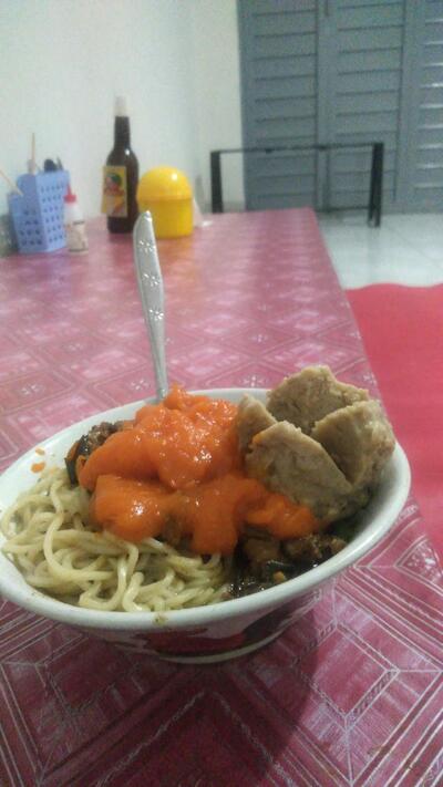 WARMISO (WARUNG MIE AYAM DAN BAKSO) TIRTO 2
