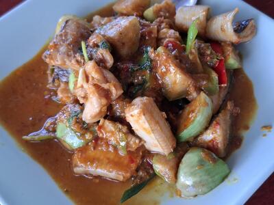 ครัวเจ๊เสนาะ