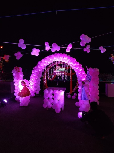 Dhuaan rooftop restaurant