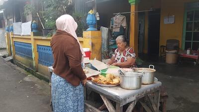 Warung Mbak Kembar(Bu Retno)