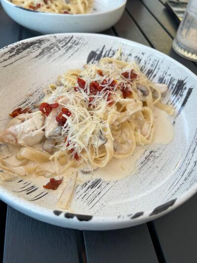 Shami . Snidanky. Pitsa. Pasta. Salaty