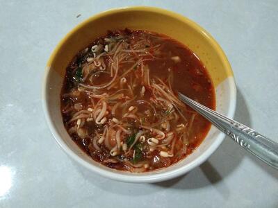 Soto Daging dan Soto Ayam Mbak Inung