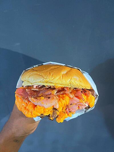 Oeste Burguer - Hamburgueria