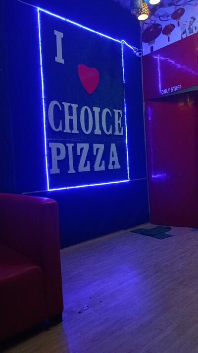 Choice pizza behal