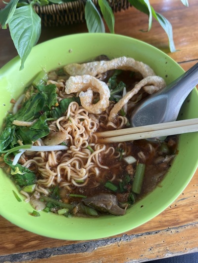 ร้านก๋วยเตี๋ยว ข้าวขาหมู เจ๊เล็ก