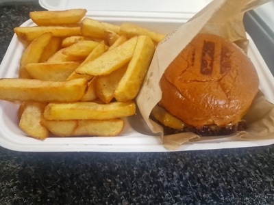 PAULĪNES BURGERNĪCA