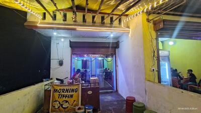 Aromas Desi family restaurant