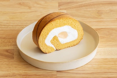 ロールケーキ専門店&カフェ roll on roll