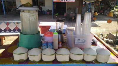 ร้านพี่บอยกะน้องมะพร้าวน้ำหอม สาขา2