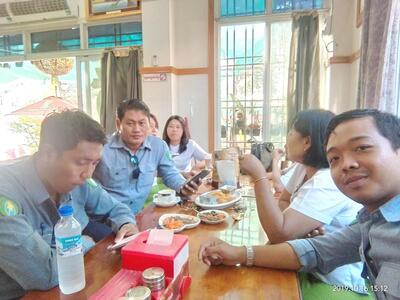 Mahlaing Thidar Café