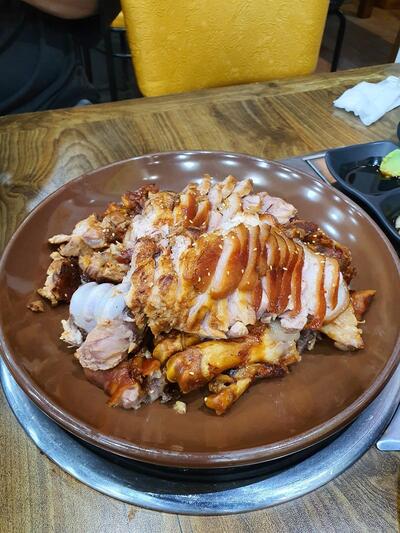 깐족쟁이왕족발