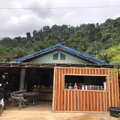 ร้านช่องไทรการค้า