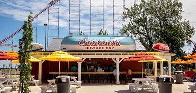 Schooner's Bayside Bar