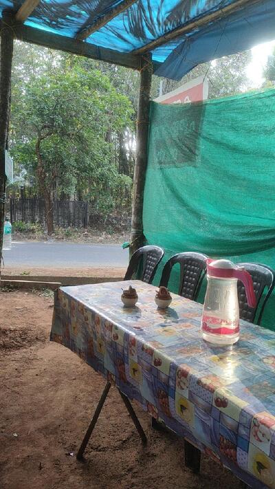 Vazhiyoram kanji kada