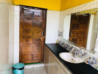 Mohan’s Kitchen Restaurant And Garden