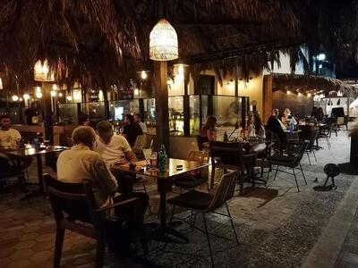 Saloon Beach Bar