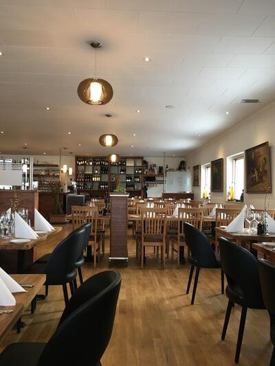 Il Nuova Bistro Restaurant & Cafe