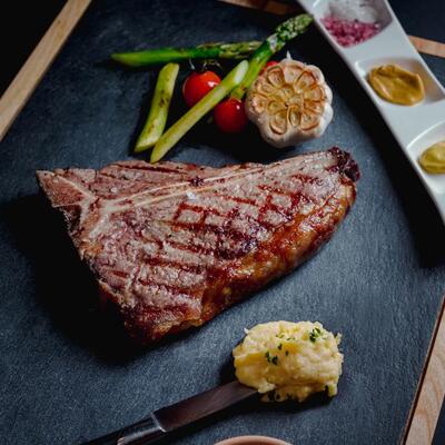 Bara On Six Steakhouse and Bar