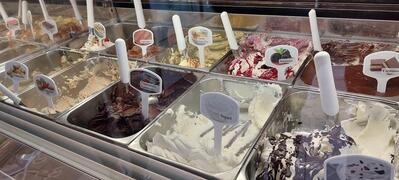 Gelateria Lariana