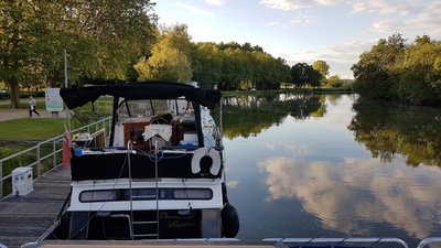 Camping et Guinguette Les Bords de Seille