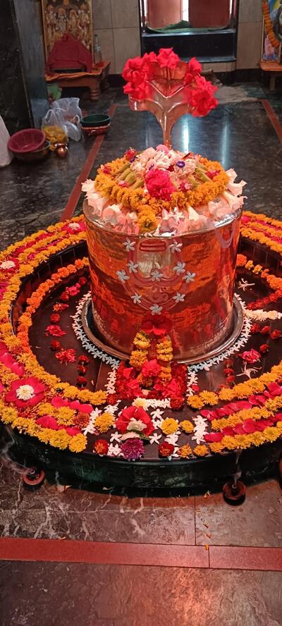 Kavya Family Restaurant Veg n Non-Veg