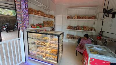 New Jolly Bakery (since 1959) Outlet