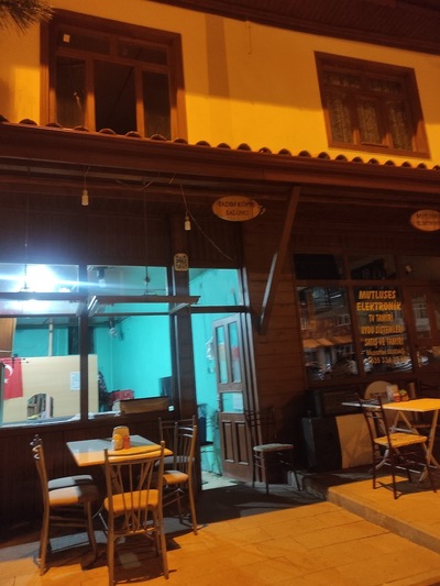 Latif Usta'nın yeri