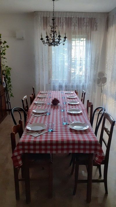 Home restaurant *A La Mè Manera* Bibbiano via Amendola 17 RE
