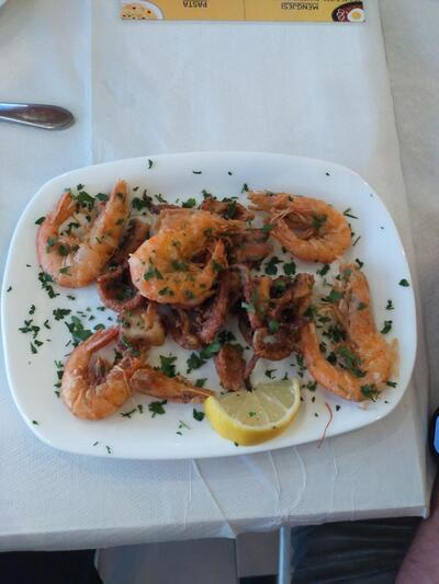 Tavera Cafe Ballkoni