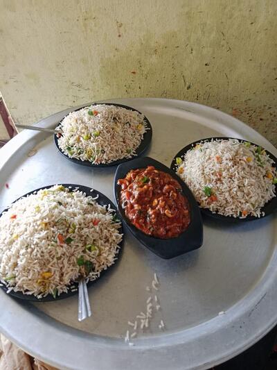 ONE STOP's "S" Chill Bro Cafe