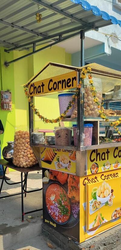 CHAT CORNER