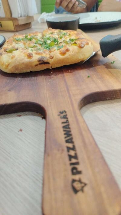 Pizzawala’s Brewing Co. Best pizza in Anand