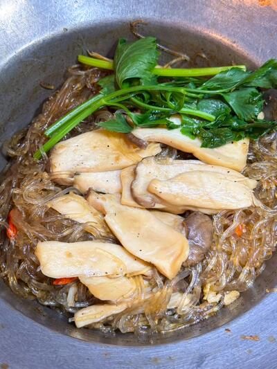 คัพกล่องกุ้งอบวุ้นเส้น