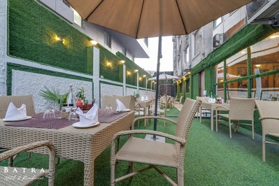 Niramish Pure Vegetarian Restaurant (Batra Hotels & Residences)