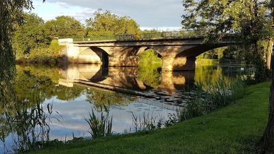 Camping et Guinguette Les Bords de Seille
