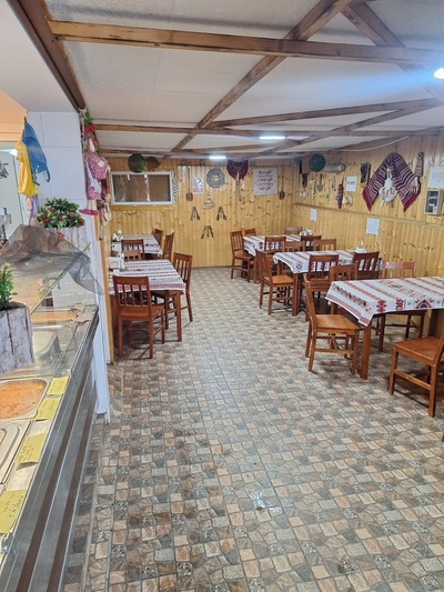 Mici Domnesti La Mary