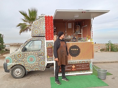 Piccolo coffee shop by karzan