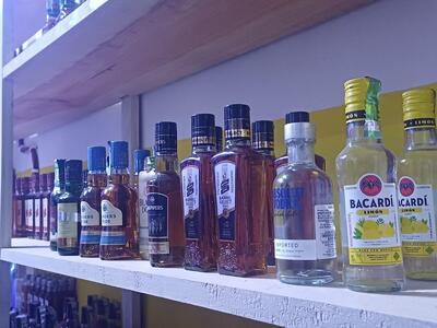 Fancy bar Cum restaurant